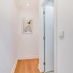 Spacious 1 Bedroom With A Parking Spot In Chiado *